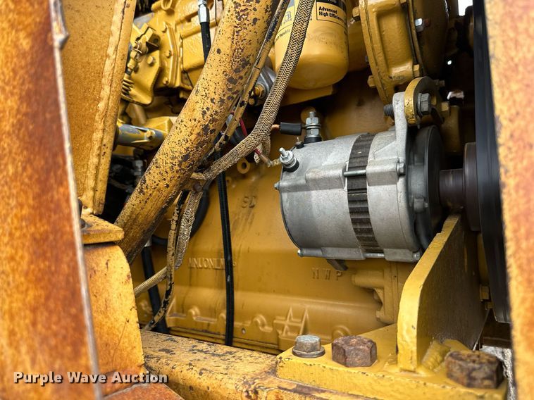 image for item DS2158 1984 Caterpillar 627B  conventional scraper