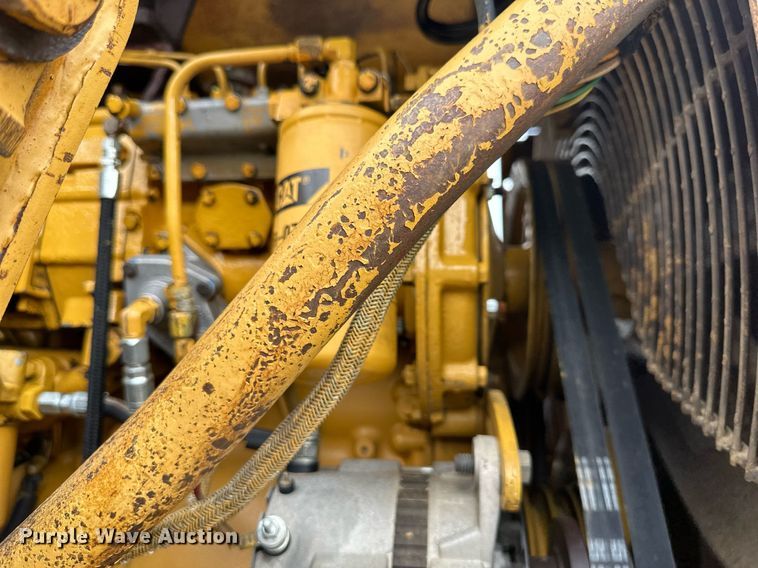 image for item DS2158 1984 Caterpillar 627B  conventional scraper