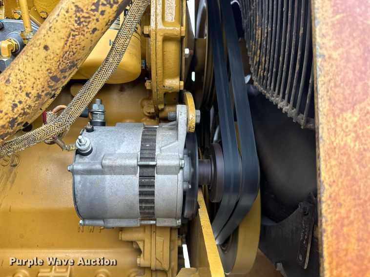 image for item DS2158 1984 Caterpillar 627B  conventional scraper