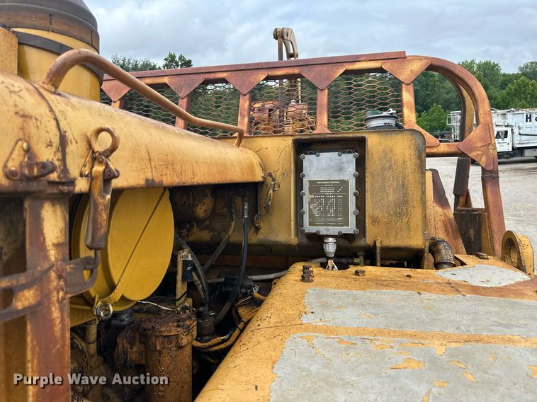 image for item DS2158 1984 Caterpillar 627B  conventional scraper