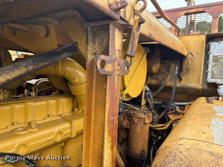 image for item DS2158 1984 Caterpillar 627B  conventional scraper