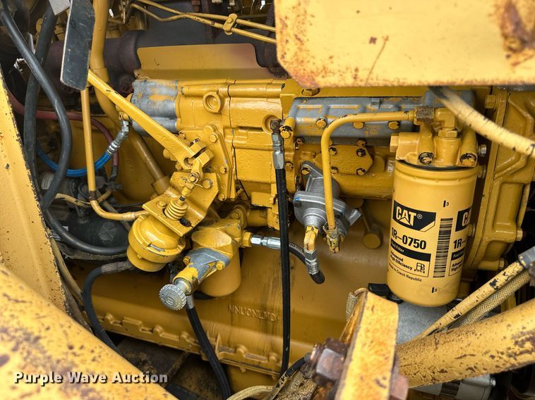 image for item DS2158 1984 Caterpillar 627B  conventional scraper