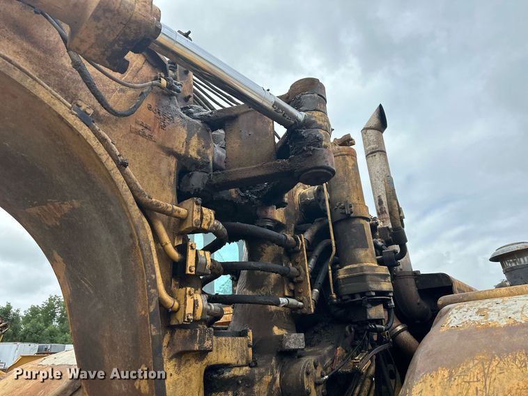 image for item DS2158 1984 Caterpillar 627B  conventional scraper