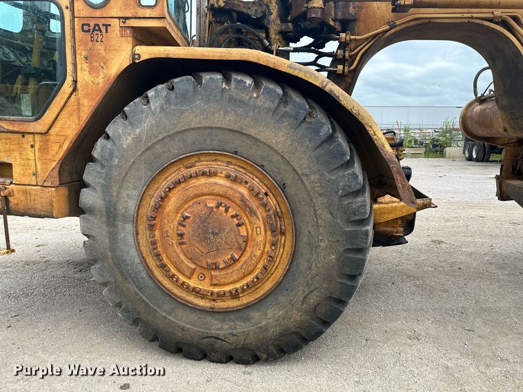 image for item DS2158 1984 Caterpillar 627B  conventional scraper