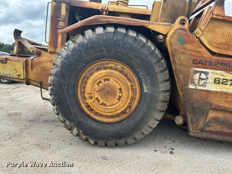 image for item DS2158 1984 Caterpillar 627B  conventional scraper