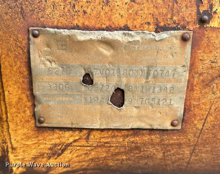 image for item DS2158 1984 Caterpillar 627B  conventional scraper