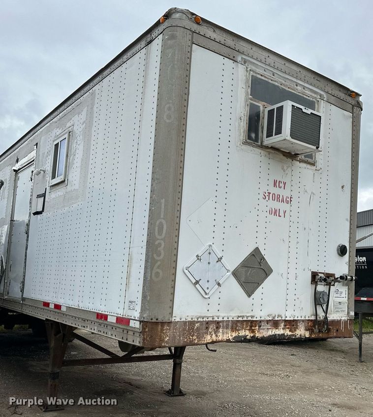 image for item DS2159 1996 Wabash SA95MCW  dry van office trailer