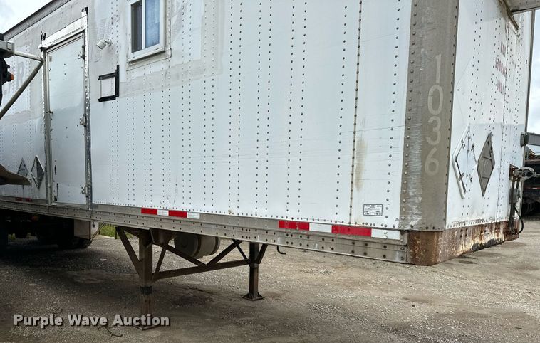 image for item DS2159 1996 Wabash SA95MCW  dry van office trailer