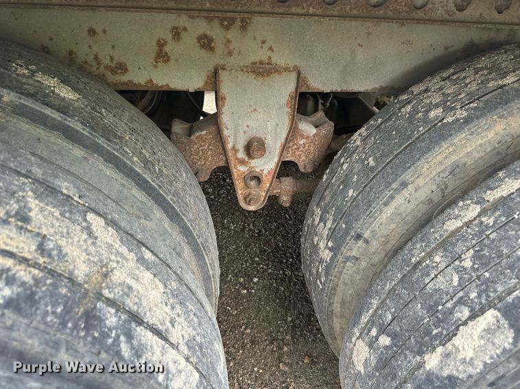 image for item DS2159 1996 Wabash SA95MCW  dry van office trailer