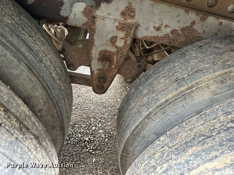 image for item DS2159 1996 Wabash SA95MCW  dry van office trailer