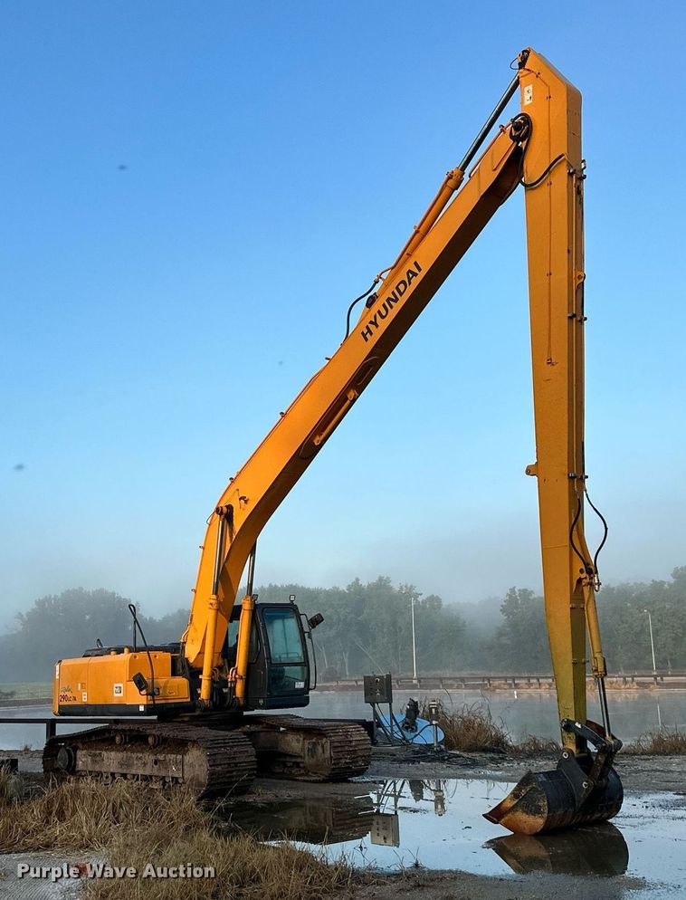 image for item DS2169 2008 Hyundai Robex 290LC-7A  long reach excavator