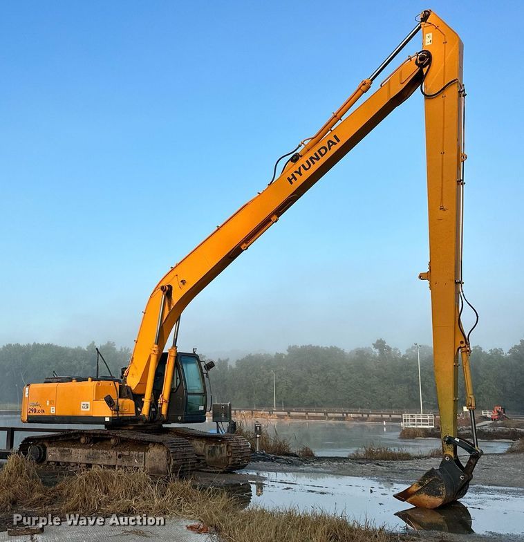 image for item DS2169 2008 Hyundai Robex 290LC-7A  long reach excavator