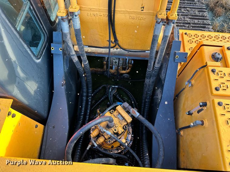 image for item DS2169 2008 Hyundai Robex 290LC-7A  long reach excavator