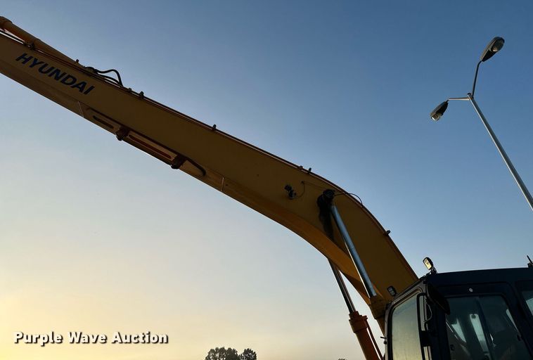 image for item DS2169 2008 Hyundai Robex 290LC-7A  long reach excavator