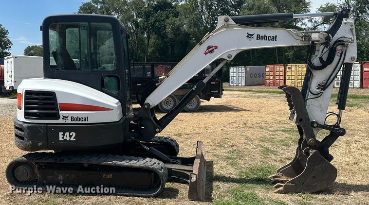 image for item DS2187 2016 Bobcat E42  mini excavator