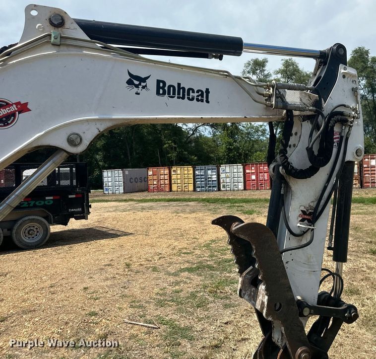 image for item DS2187 2016 Bobcat E42  mini excavator