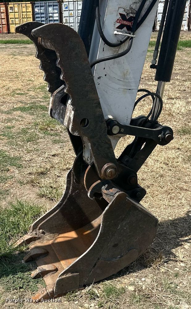 image for item DS2187 2016 Bobcat E42  mini excavator