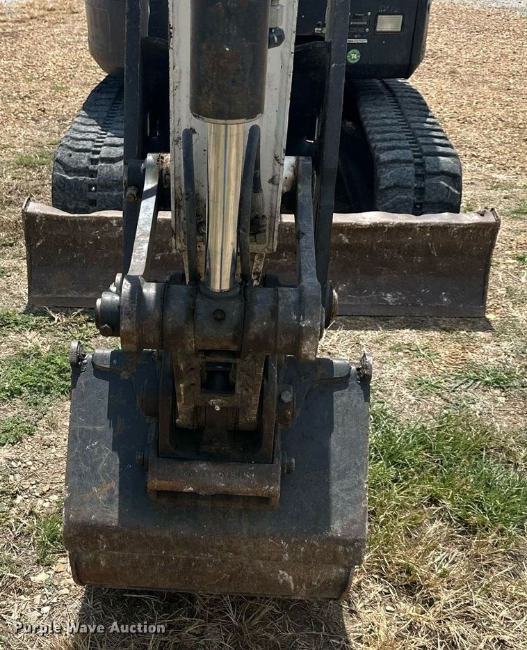 image for item DS2187 2016 Bobcat E42  mini excavator