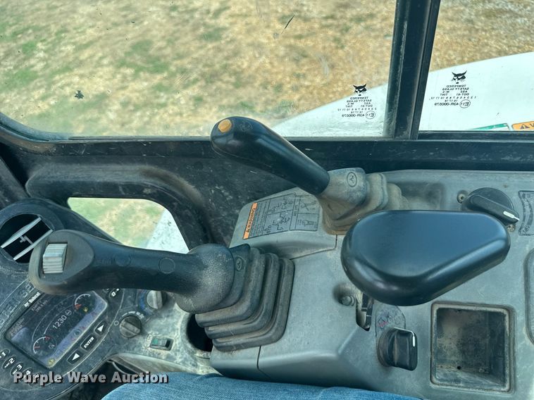 image for item DS2187 2016 Bobcat E42  mini excavator