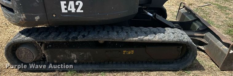 image for item DS2187 2016 Bobcat E42  mini excavator