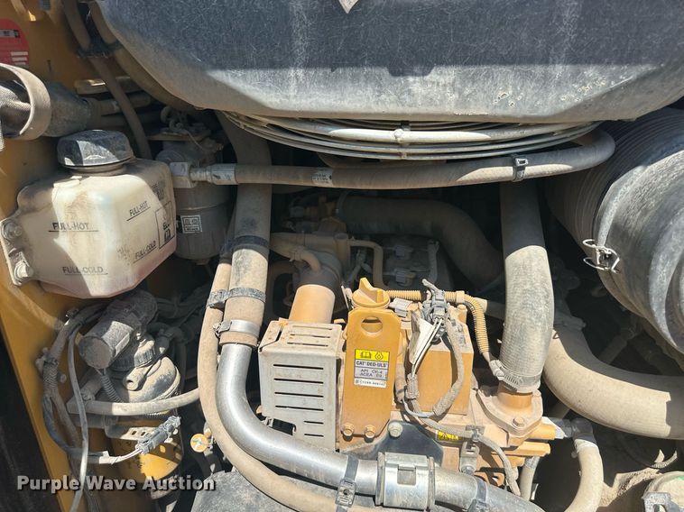 image for item DS2188 2020 Caterpillar 259D3  tracked skid steer loader