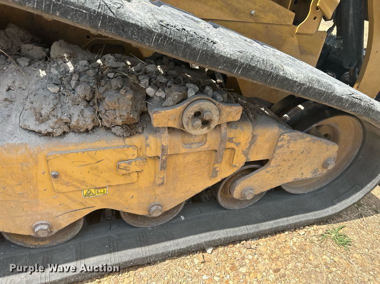 image for item DS2188 2020 Caterpillar 259D3  tracked skid steer loader