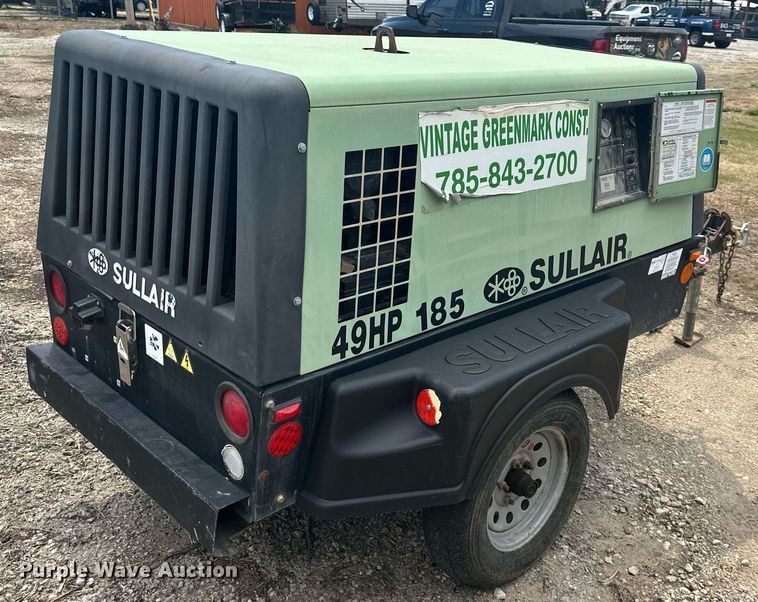 image for item DS2190 Sullair 185  air compressor