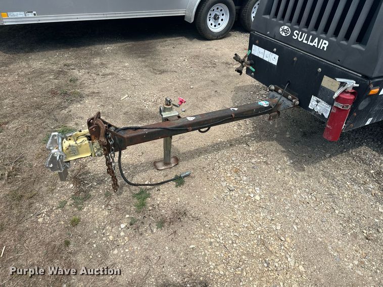 image for item DS2190 Sullair 185  air compressor