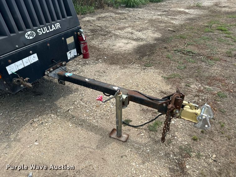 image for item DS2190 Sullair 185  air compressor