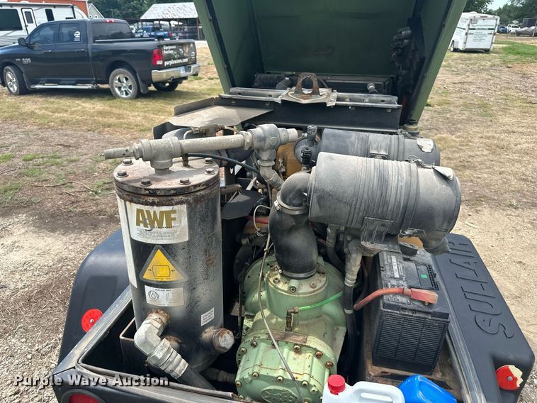 image for item DS2190 Sullair 185  air compressor