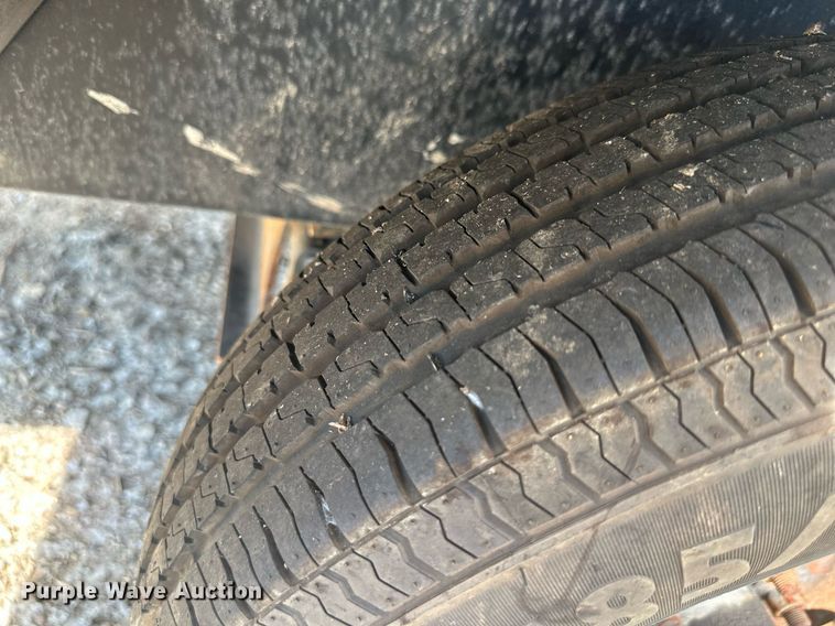 image for item DS2190 Sullair 185  air compressor