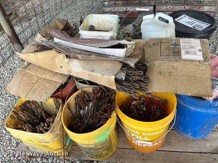 image for item DS2195 (24) 5'L x 2'H concrete forms