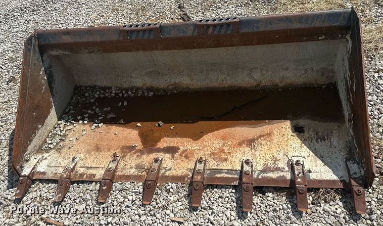 image for item DS2200 Bobcat  74"W skid steer bucket