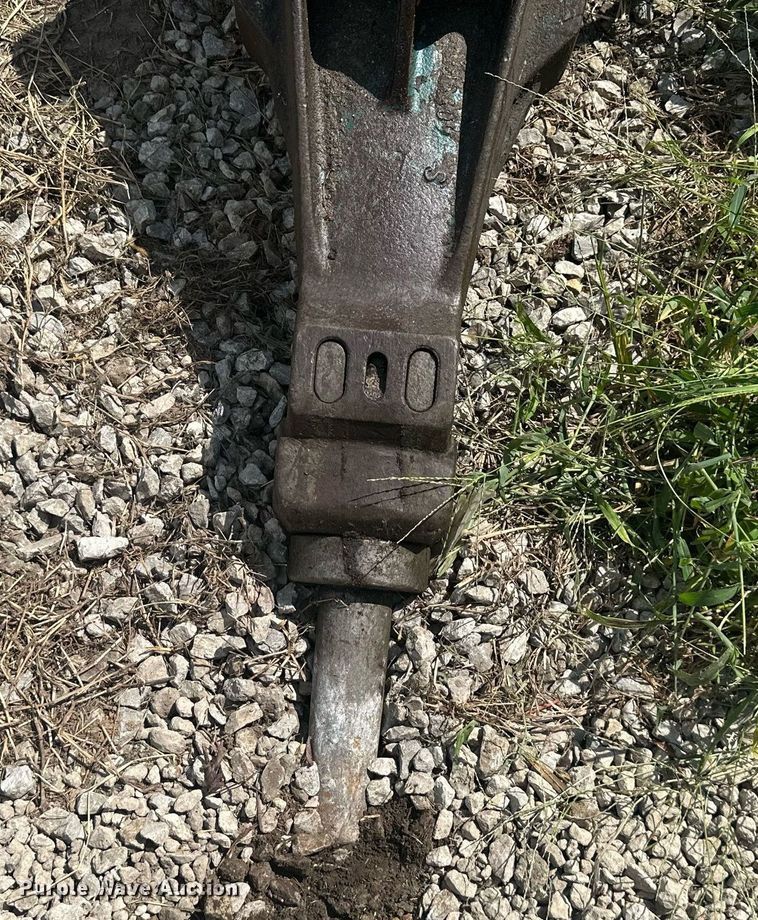 image for item DS2201 Bobcat  skid steer breaker