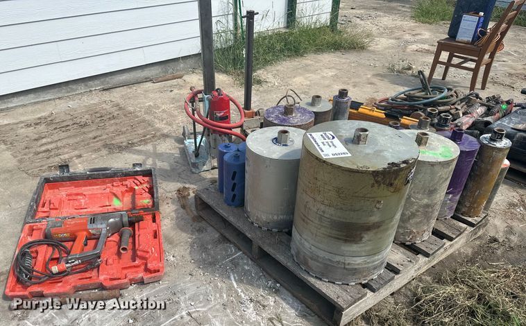 image for item DS2203 (2) core drills