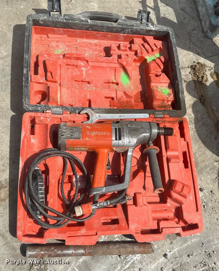 image for item DS2203 (2) core drills