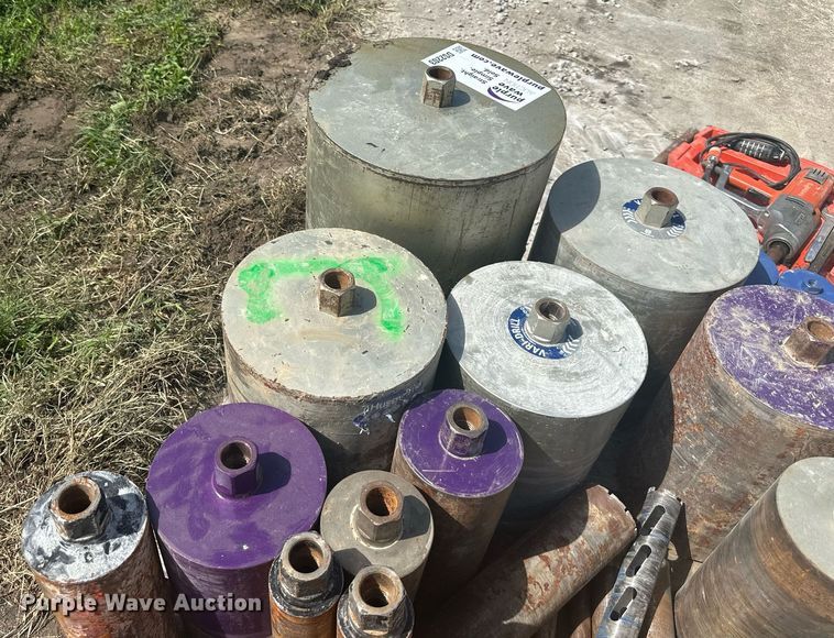 image for item DS2203 (2) core drills