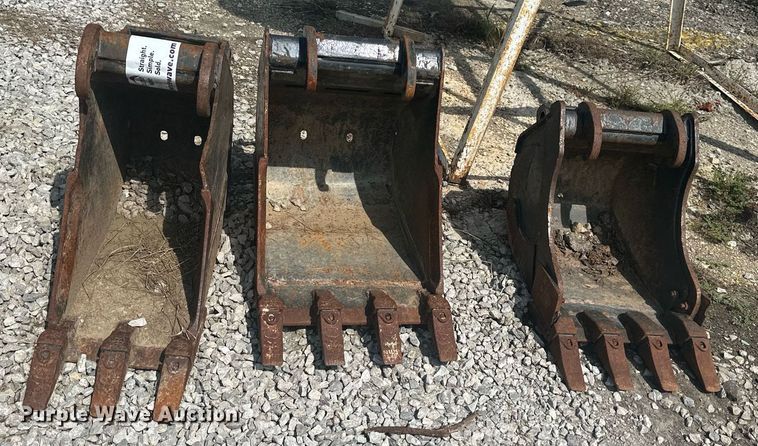 image for item DS2204 (3) Bobcat excavator buckets
