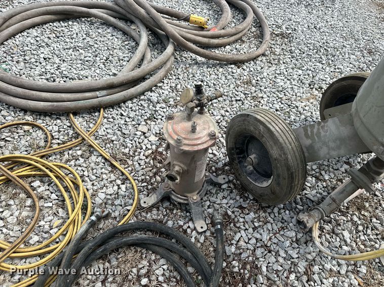 image for item DS2206 Clemco  sandblaster