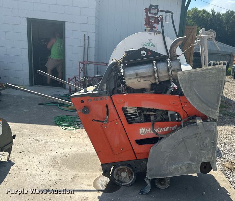image for item DS2210 Husqvarna FS5000D  concrete saw
