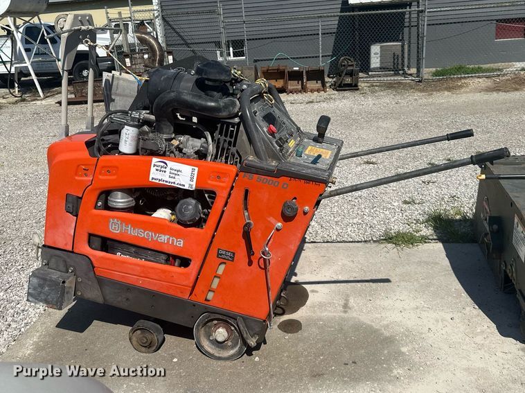 image for item DS2210 Husqvarna FS5000D  concrete saw