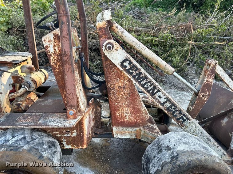 image for item DS2235 Dynamic Industries 200  wheel loader