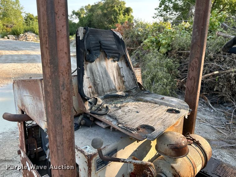 image for item DS2235 Dynamic Industries 200  wheel loader