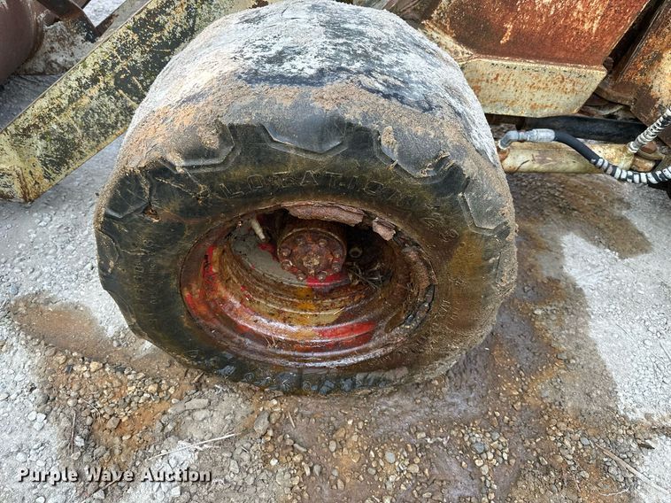 image for item DS2235 Dynamic Industries 200  wheel loader