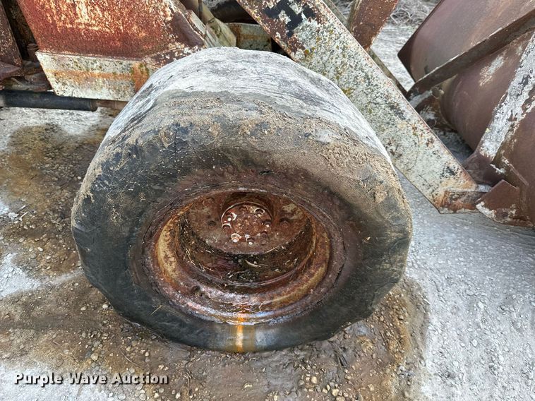 image for item DS2235 Dynamic Industries 200  wheel loader