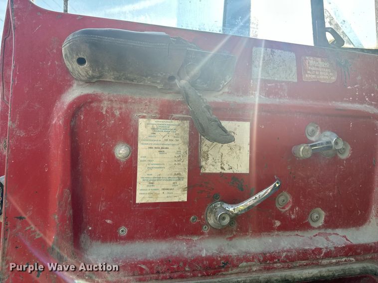 image for item DS2237 1997 Ford LT8000  volumetric ready mix truck