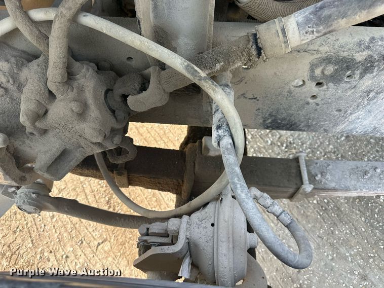 image for item DS2237 1997 Ford LT8000  volumetric ready mix truck