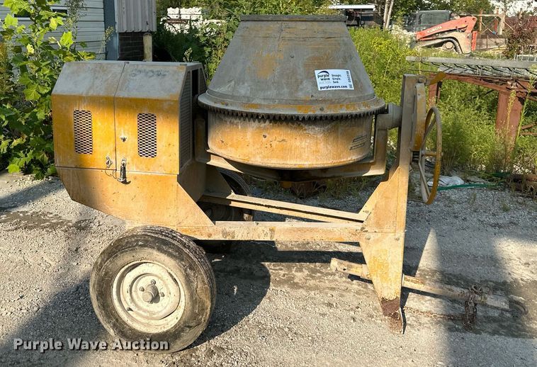 image for item DS2238 Stow CM9  concrete mixer