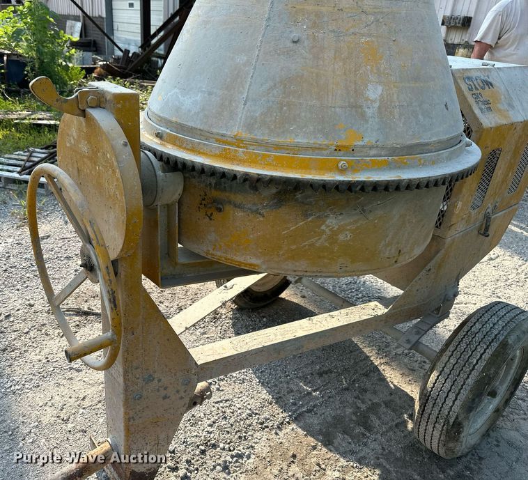 image for item DS2238 Stow CM9  concrete mixer