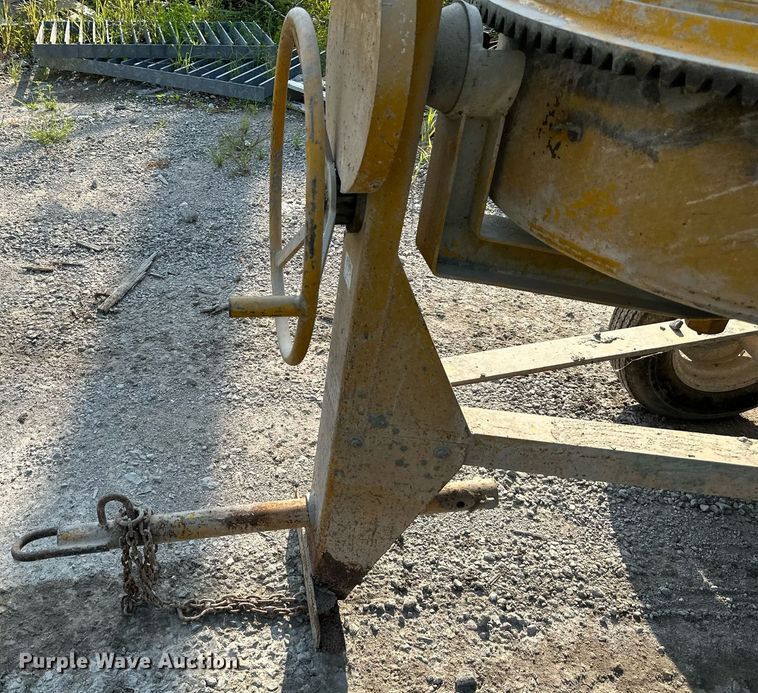 image for item DS2238 Stow CM9  concrete mixer